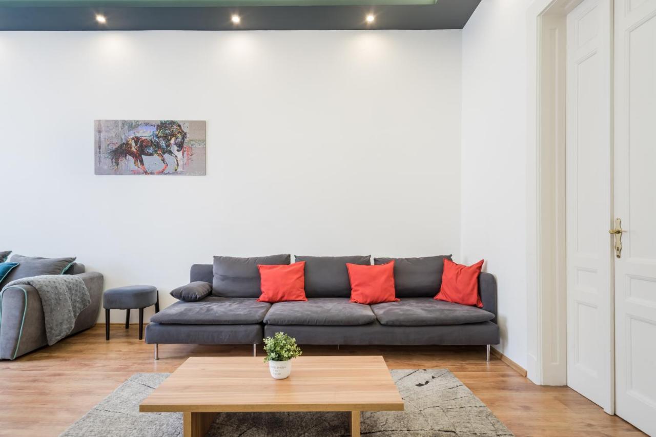 Real Apartments Zichy ブダペスト エクステリア 写真