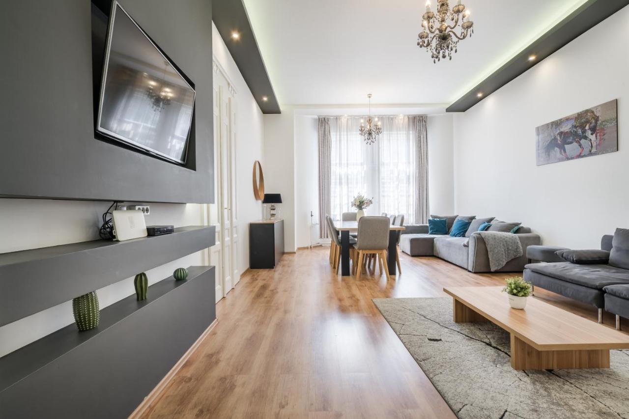 Real Apartments Zichy ブダペスト エクステリア 写真