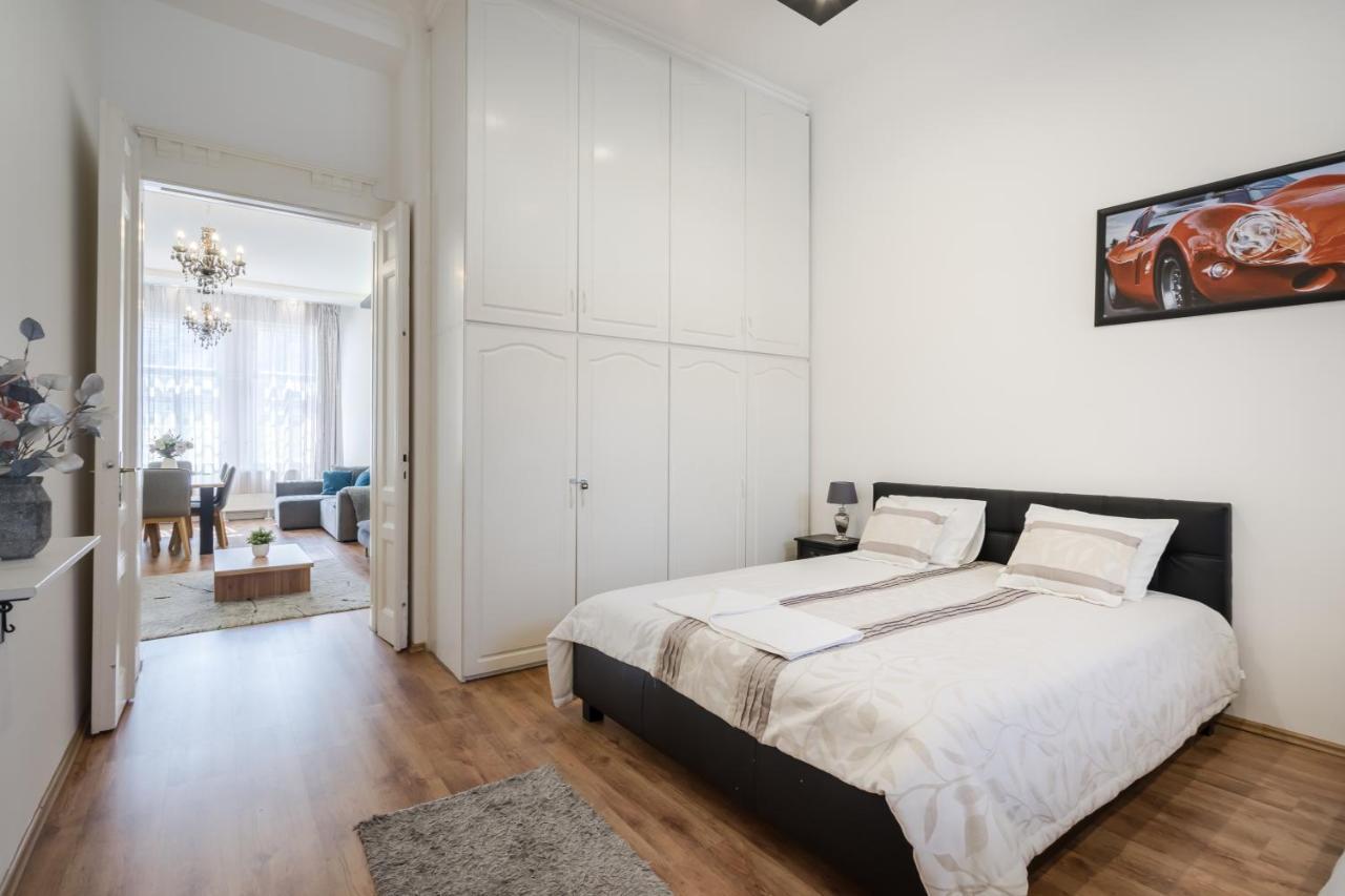 Real Apartments Zichy ブダペスト エクステリア 写真