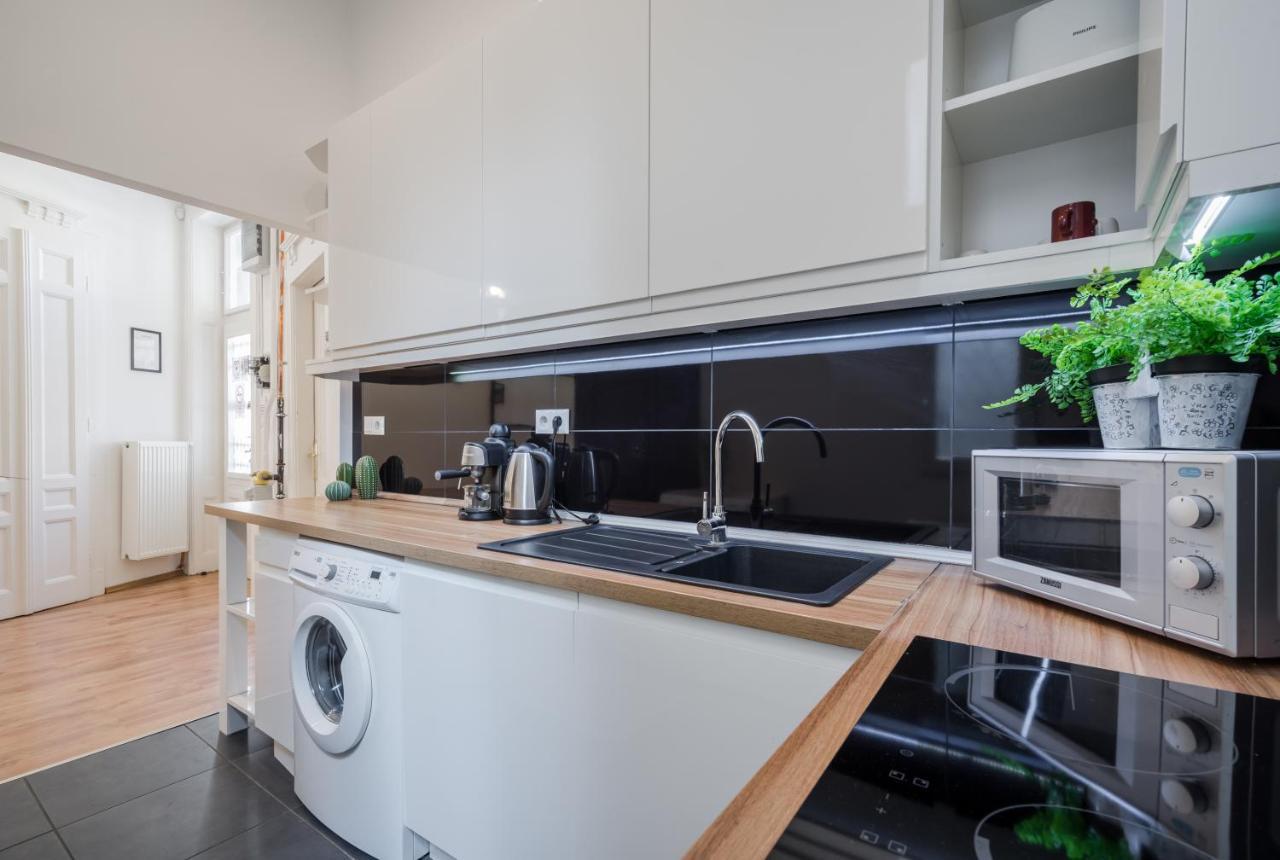 Real Apartments Zichy ブダペスト エクステリア 写真