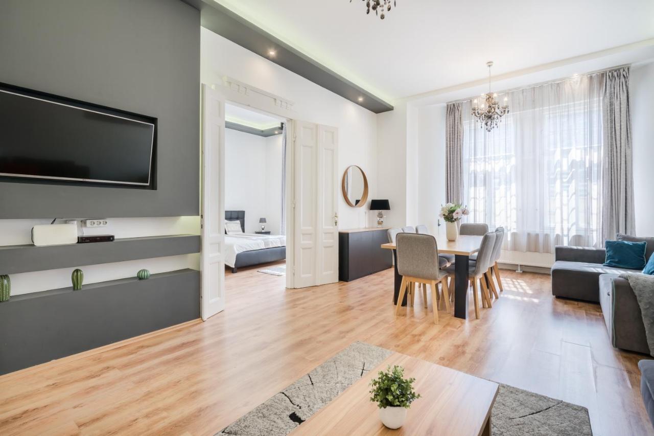 Real Apartments Zichy ブダペスト エクステリア 写真