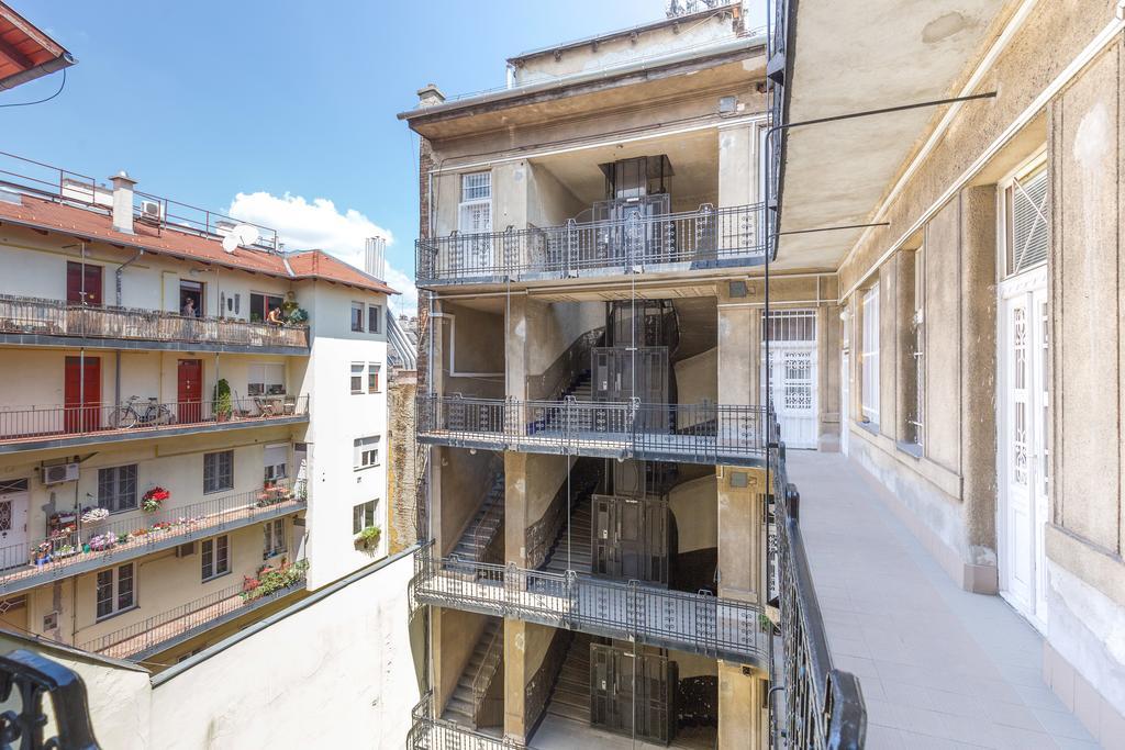 Real Apartments Zichy ブダペスト エクステリア 写真